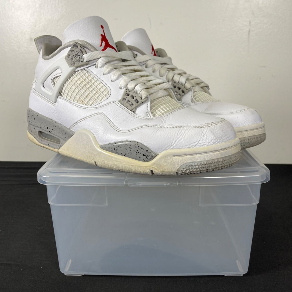 Jordan 4 Retro White Oreo (2021) 9.5 (Moderately Worn Pre-Owned)JordanWhite/Tech Grey-Black-Fire Red - Image 1
