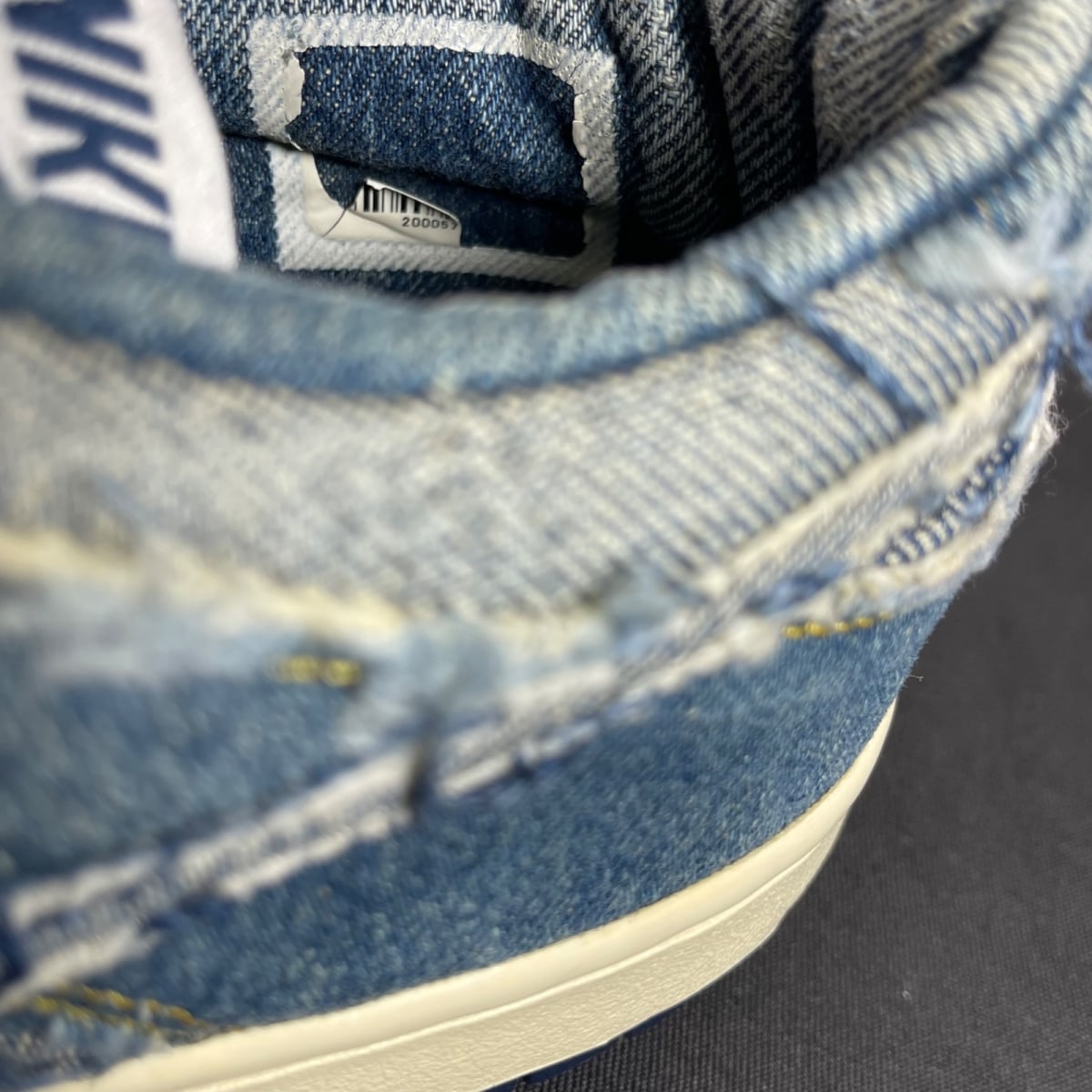 Nike Dunk Low CL Denim 9 (Moderately Worn Pre-Owned)NikeDenim/Denim/White - Image 6