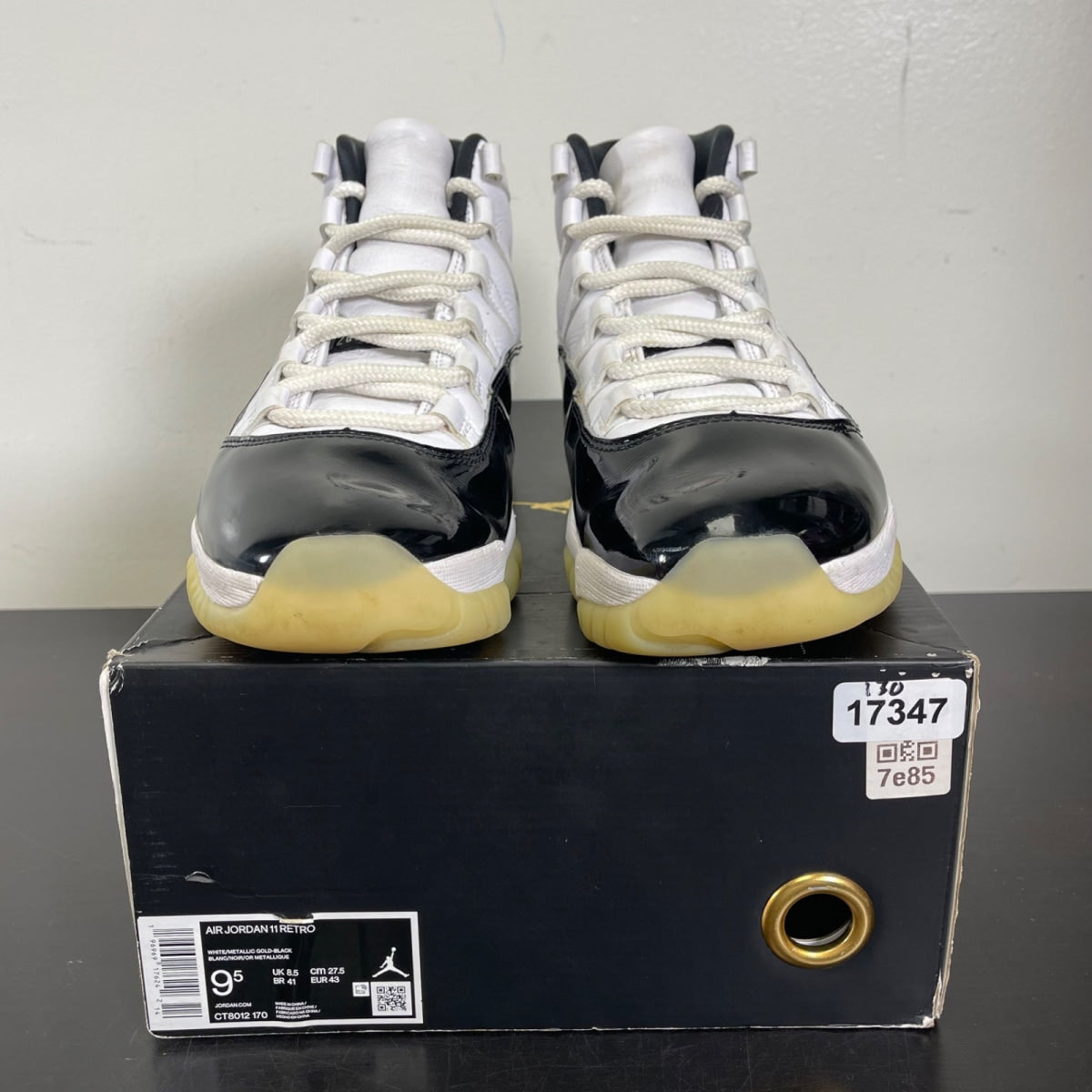 Jordan 11 Retro DMP Gratitude (2023) 9.5 (Moderately Worn Pre-Owned)JordanBlack/White/Metallic Gold - Image 2