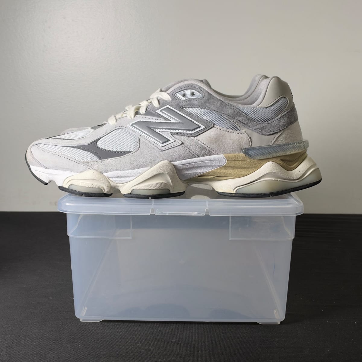 New Balance 9060 Rain Cloud Grey (Size 10) - aux