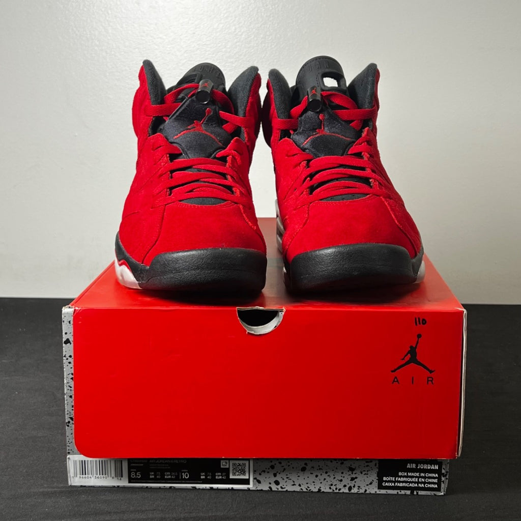 Jordan 6 Retro Toro Bravo 8.5 (Lightly Worn Pre-Owned)JordanVarsity Red/Black - Image 2