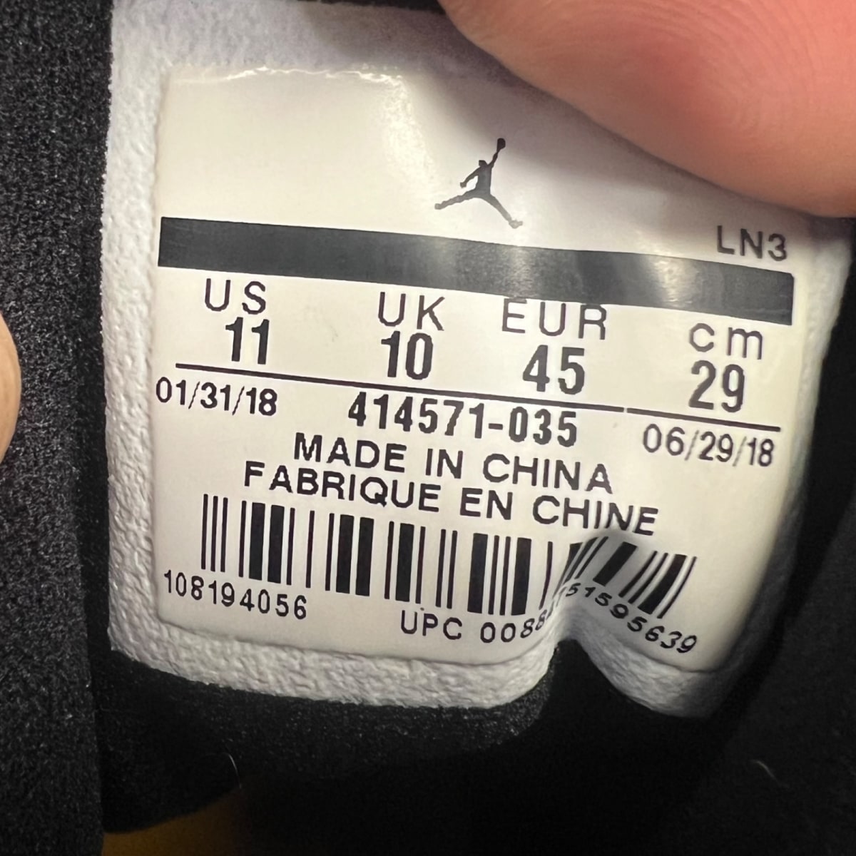 Jordan 13 Retro Carmelo Anthony Class Of 2002 (B-Grade) 11 (Lightly Worn Pre-Owned)JordanBlack/University Red-University Gold - Image 4