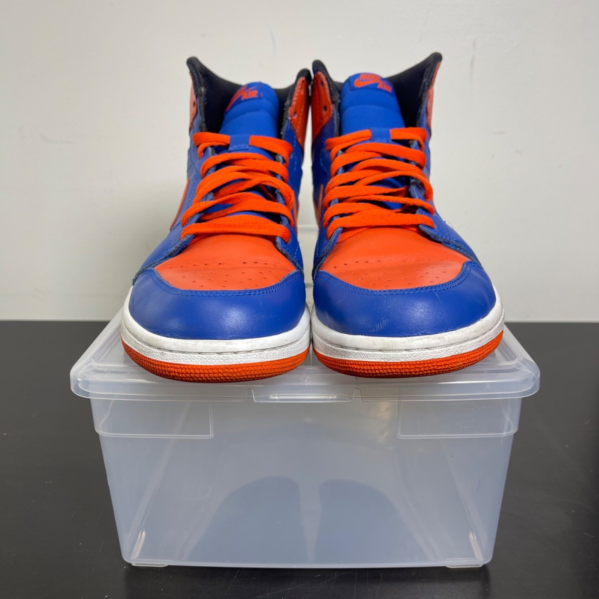 Jordan 1 Retro Knicks 12 (Moderately Worn Pre-Owned)JordanGame Royal/Team Orange - Image 2