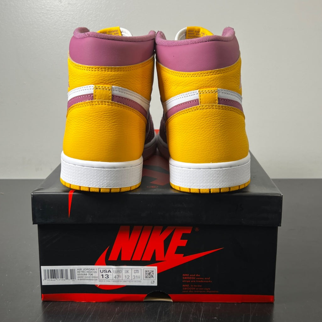 Jordan 1 Retro High OG Brotherhood 13 (Lightly Worn Pre-Owned)JordanUniversity Gold/Light Bordeaux-White - Image 4