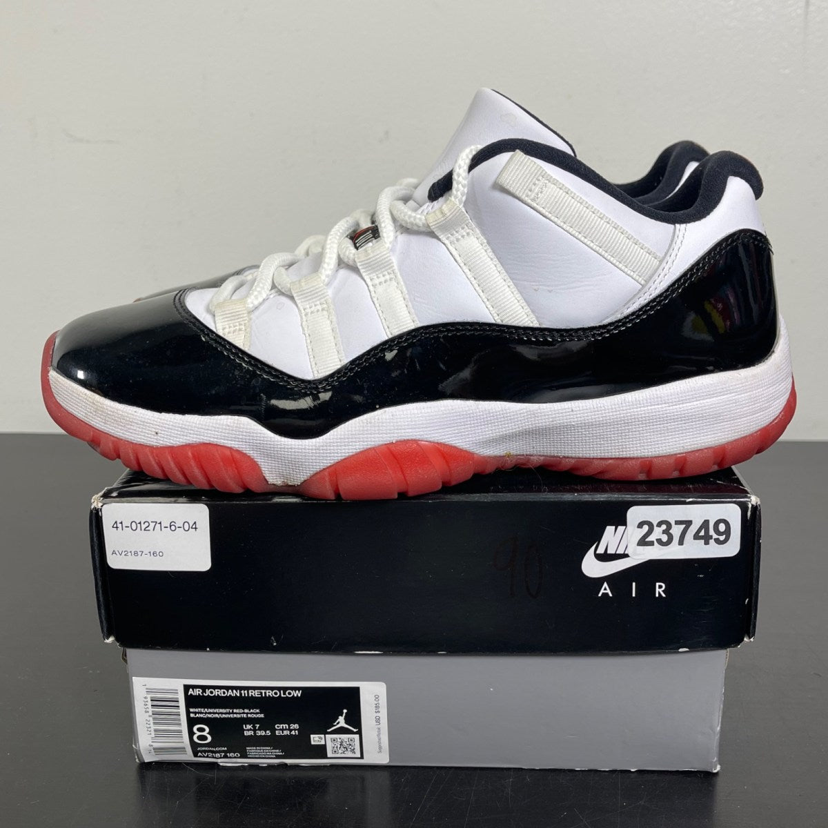 Jordan 11 Retro Low Concord Bred 8 (Moderately Worn Pre-Owned)JordanWhite/Gym Red-Black-True Red - Image 3