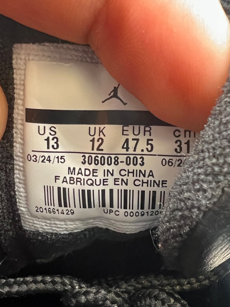 Jordan 11 Retro Low IE Referee (2015) 13 (Lightly Worn Pre-Owned) - Image 8