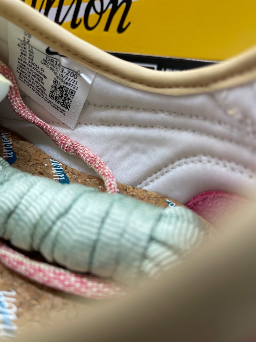 Nike Cortez SP Union Sesame 12 (Moderately Worn Pre-Owned) - Image 8