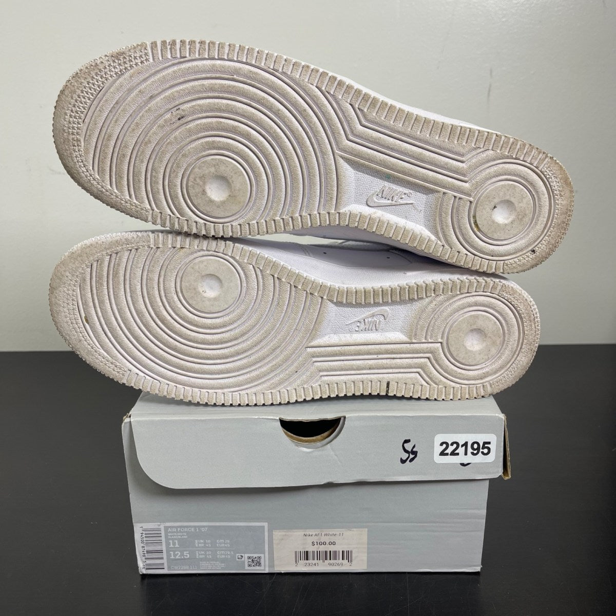 Nike Air Force 1 Low '07 White 11 (Moderately Worn Pre-Owned)NikeWhite/White - Image 5