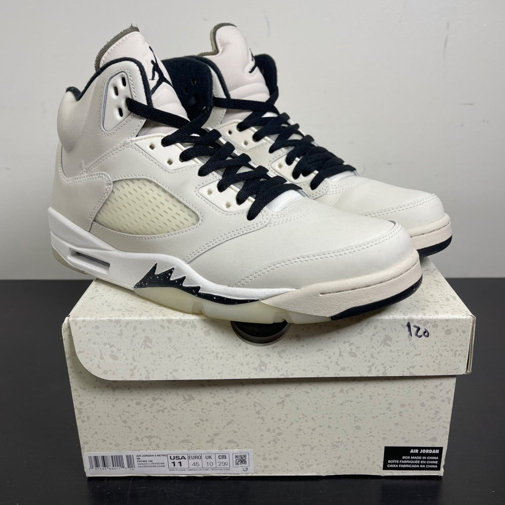 Jordan 5 Retro SE Sail 11 (Moderately Worn Pre-Owned)JordanSail/Black/Light Orewood Brown/Coconut Milk - Image 1