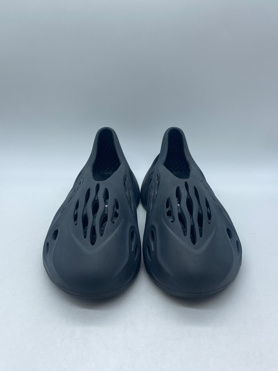 adidas Yeezy Foam RNNR Mineral Blue 12 (Moderately Worn Pre-Owned) - Image 2