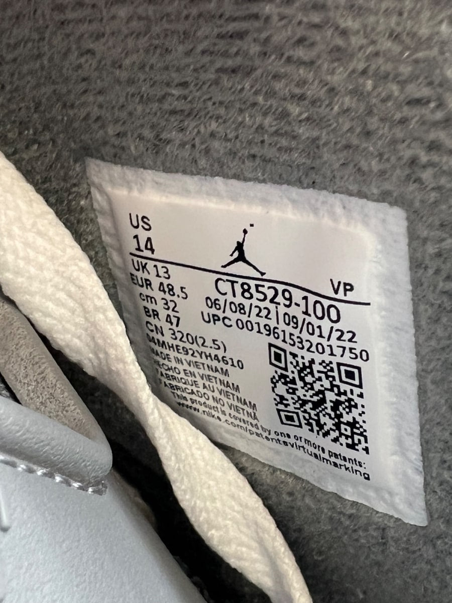 Jordan 6 Retro Cool Grey 14 (Lightly Worn Pre-Owned)JordanWhite/Medium Grey/Cool Grey - Image 6