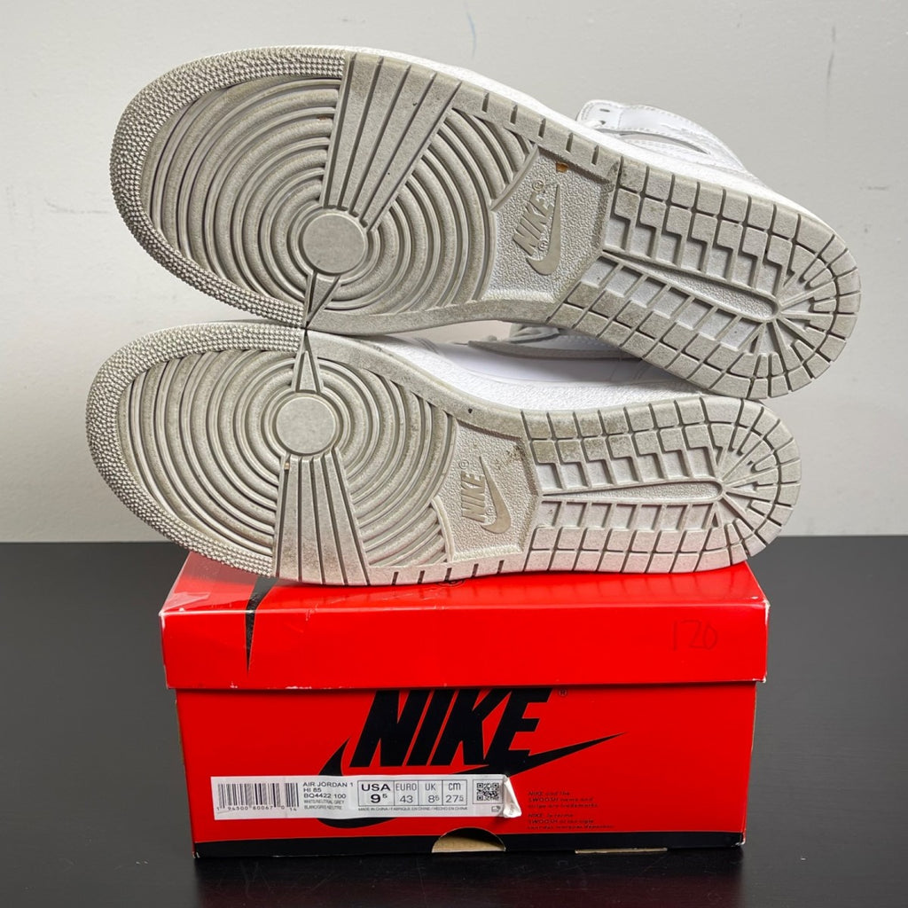 Jordan 1 Retro High '85 Neutral Grey 9.5 (Moderately Worn Pre-Owned)JordanWhite/Neutral Grey - Image 5