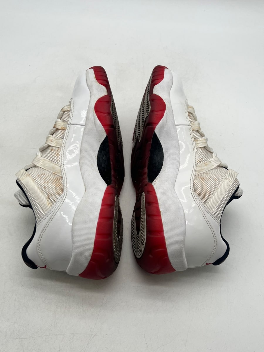 Jordan 11 Retro Low White Red (2012) 9 (Heavily Worn Pre-Owned) - Image 8