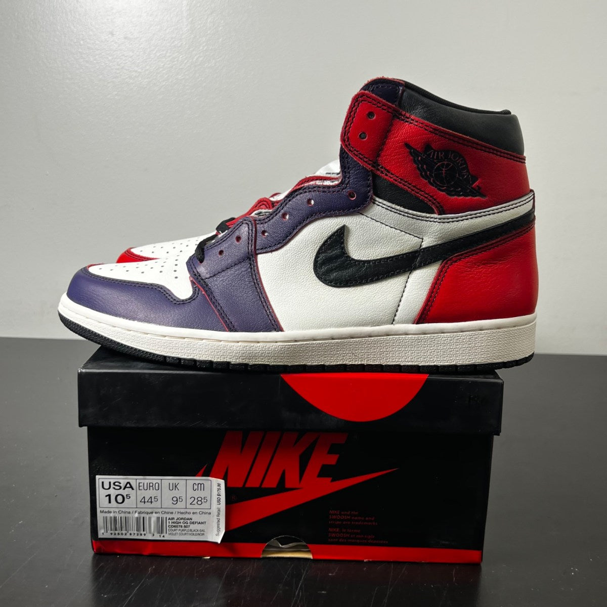 Jordan 1 Retro High OG Defiant SB LA to Chicago 10.5 (VNDS Pre-Owned)JordanCourt Purple/Black-Sail-University Gold - Image 3