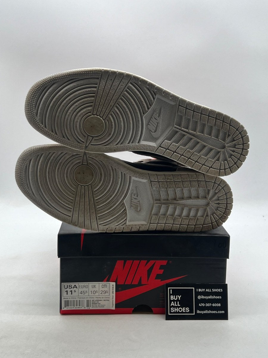 Jordan 1 Retro High Neutral Grey Hyper Crimson 11.5 (Moderately Worn Pre-Owned) - Image 8