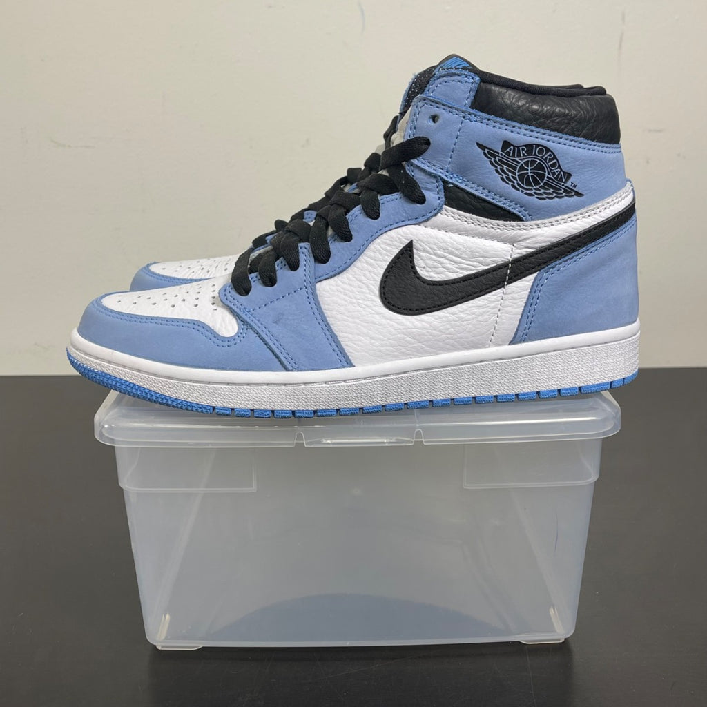 Jordan 1 Retro High OG University Blue 9 (Moderately Worn Pre-Owned)JordanWhite/University Blue-Black - Image 3