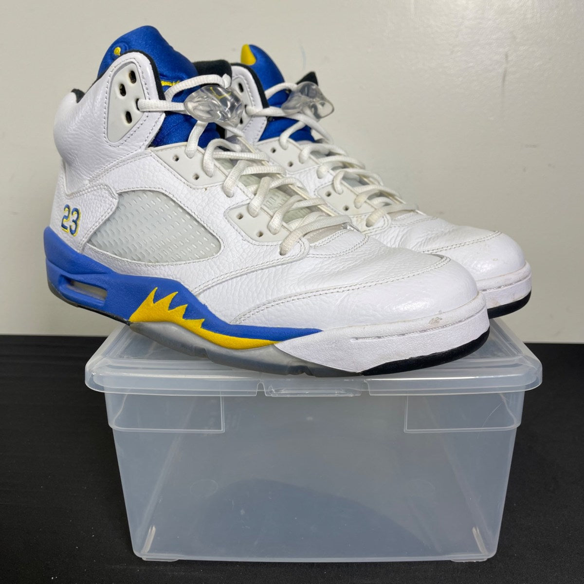Jordan 5 Retro Laney (2013) (Size 12) - Image 1