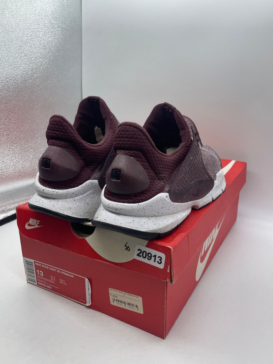 Nike Sock Dart SE Premium Night Maroon 13 (Moderately Worn Pre-Owned) - Image 5