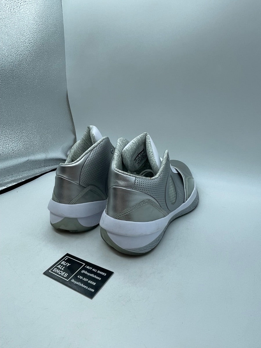 Jordan 2010 Silver Anniversary 13 (Moderately Worn Pre-Owned) - Image 5