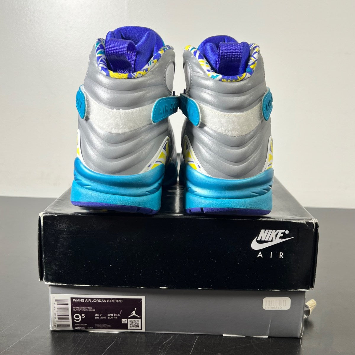 Jordan 8 Retro White Aqua (2019) (Women's) 9.5W (Lightly Worn Pre-Owned)JordanWhite/Varsity Red-Bright Concord-Aquatone - Image 4