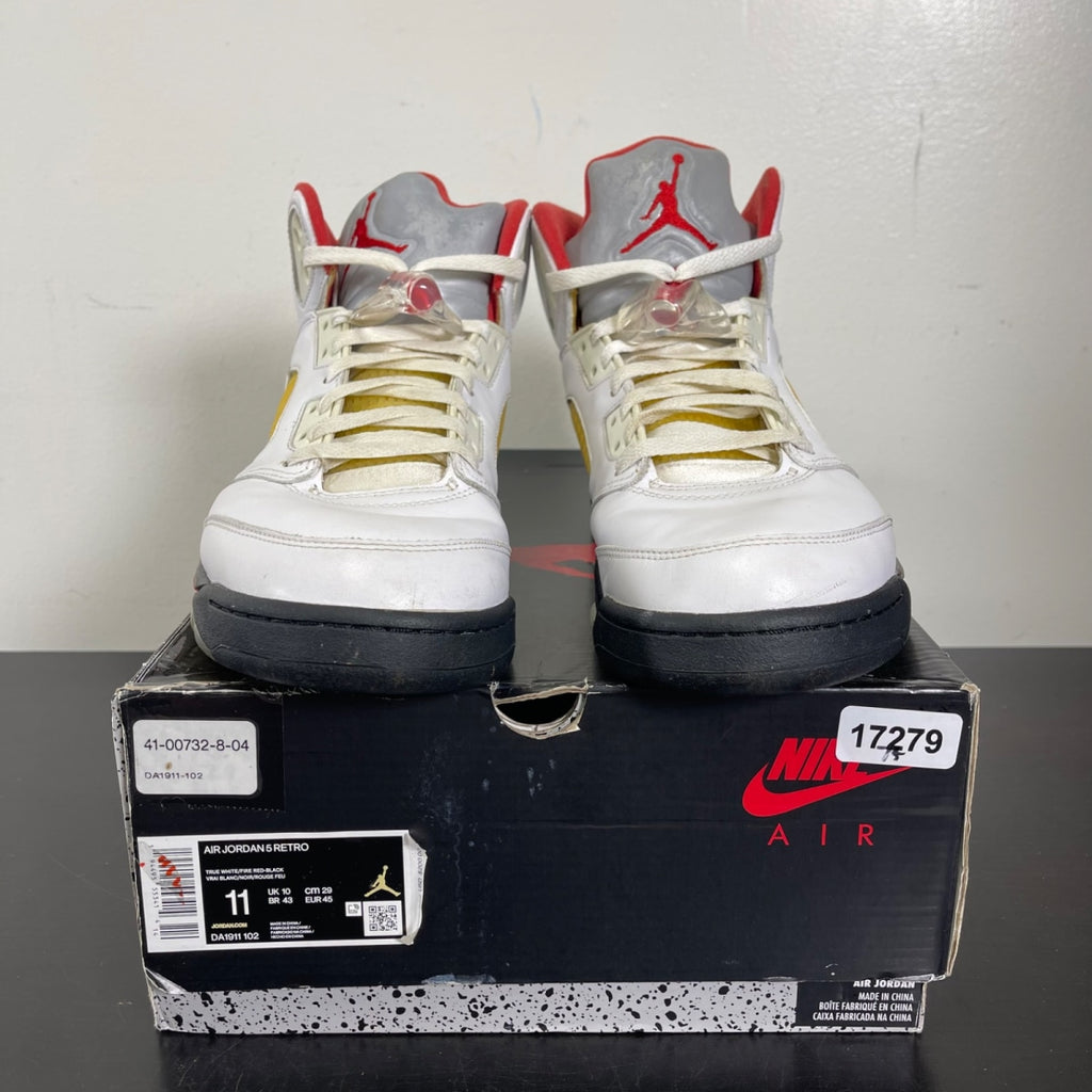 Jordan 5 Retro Fire Red Silver Tongue (2020) 11 (Moderately Worn Pre-Owned)JordanWhite/Black-Metallic Silver-Fire Red - Image 2