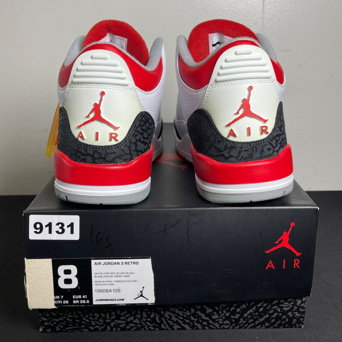 Jordan 3 Retro Fire Red (2013) (Size 8) - Image 4