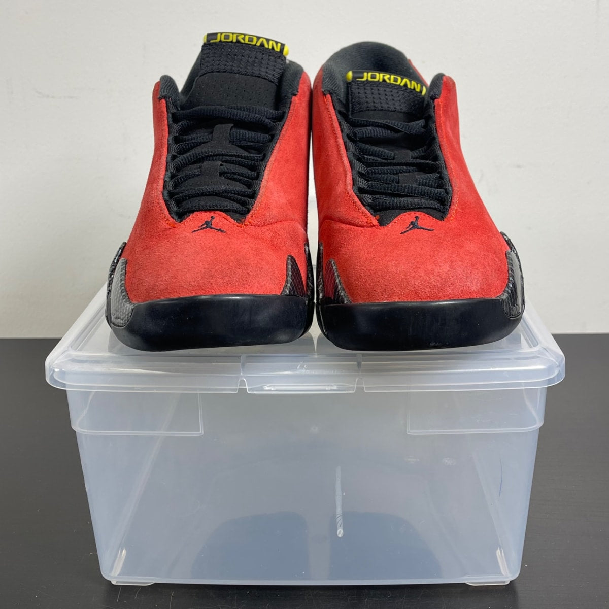 Jordan 14 Retro Ferrari (2025) 8 (Moderately Worn Pre-Owned)JordanChallenge Red/Black-Vibrant Yellow-Anthracite - Image 2