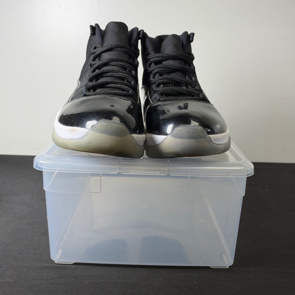 Jordan 11 Retro Space Jam (2016) (Size 12) - aux
