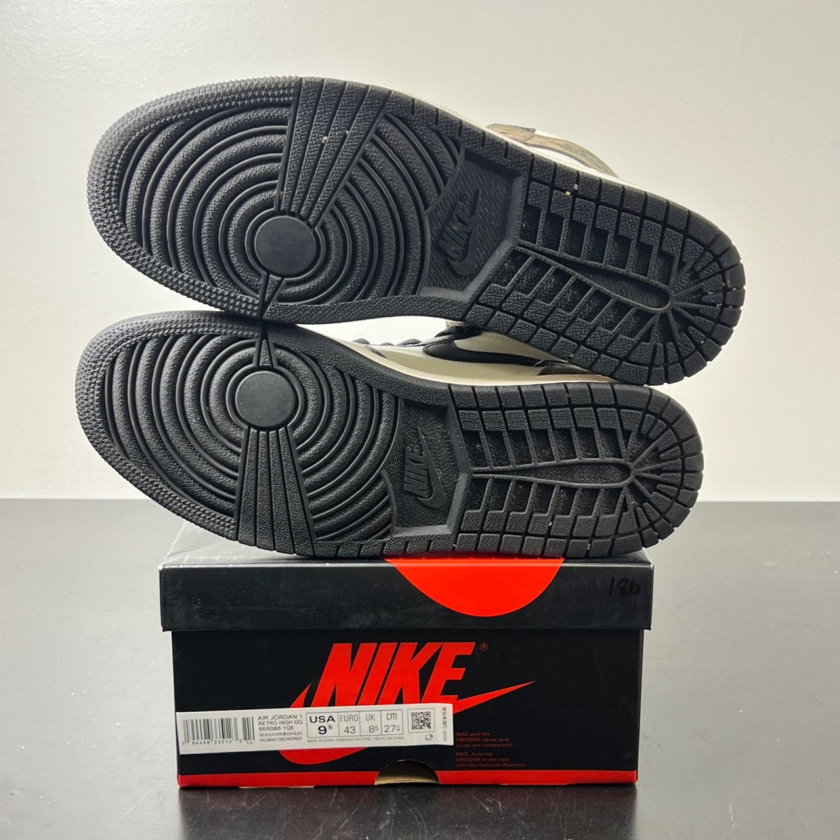 Jordan 1 Retro High Dark Mocha 9.5 (Lightly Worn Pre-Owned)JordanSail/Dark Mocha-Black-Black - Image 6