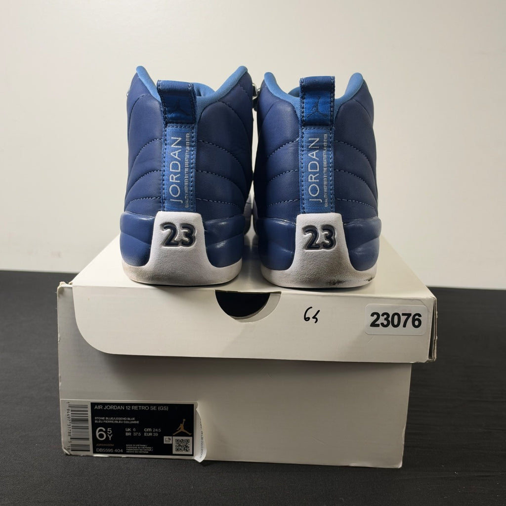 Jordan 12 Retro Indigo (GS) (Size 6.5Y) - Image 4