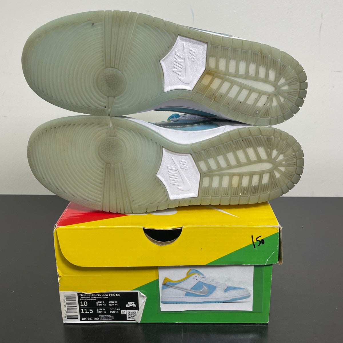 Nike SB Dunk Low FTC Lagoon Pulse 10 (Moderately Worn Pre-Owned)NikeWhite/Lagoon Pulse-Metallic Silver-Speed Yellow - Image 5