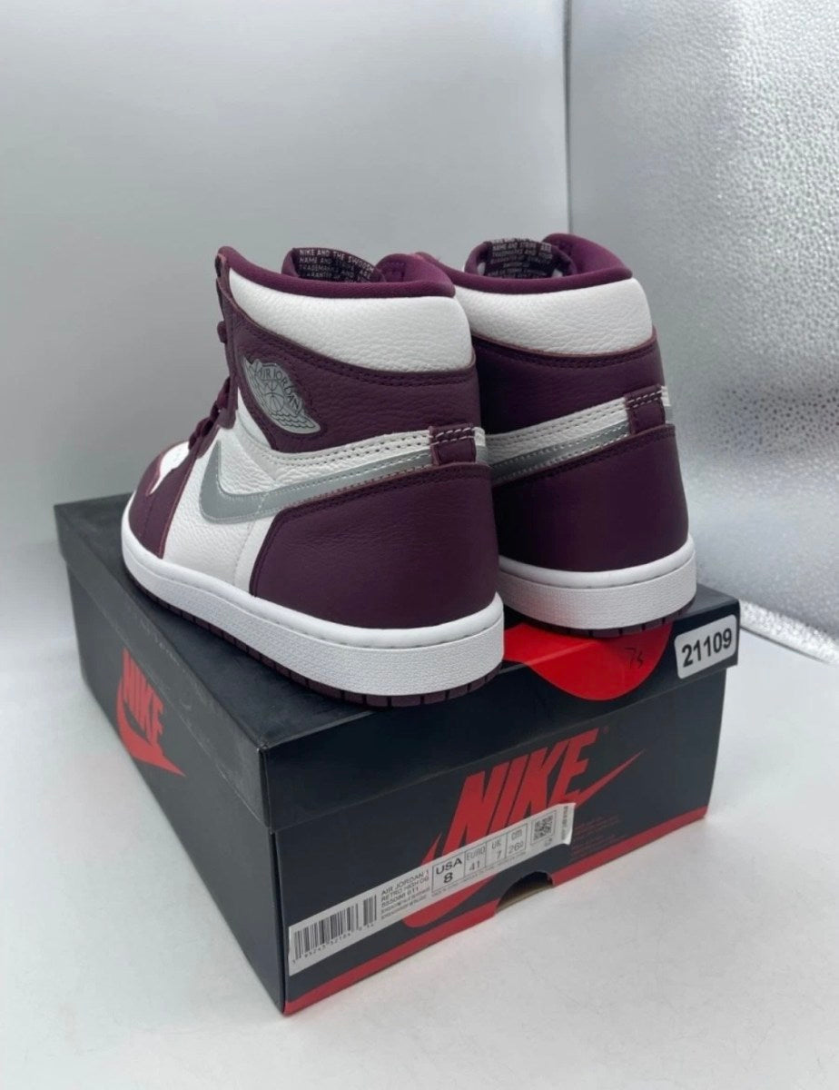 Jordan 1 Retro High OG Bordeaux 8 (Lightly Worn Pre-Owned)JordanBordeaux/White-Metallic Silver - Image 4