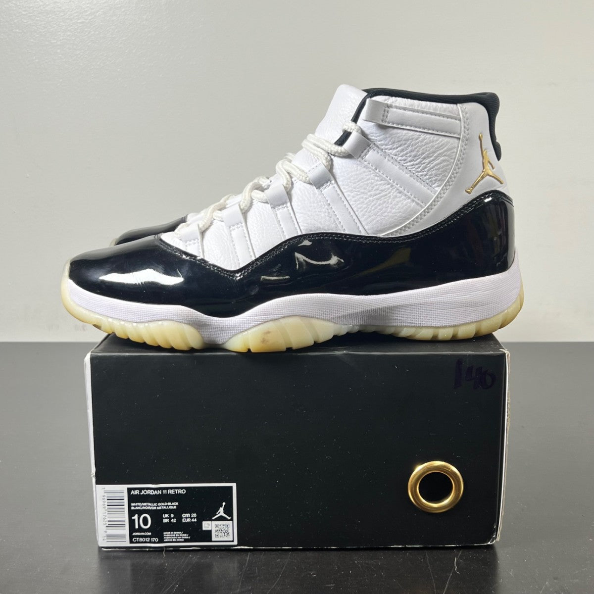 Jordan 11 Retro DMP Gratitude (2023) 10 (Moderately Worn Pre-Owned)JordanBlack/White/Metallic Gold - Image 3