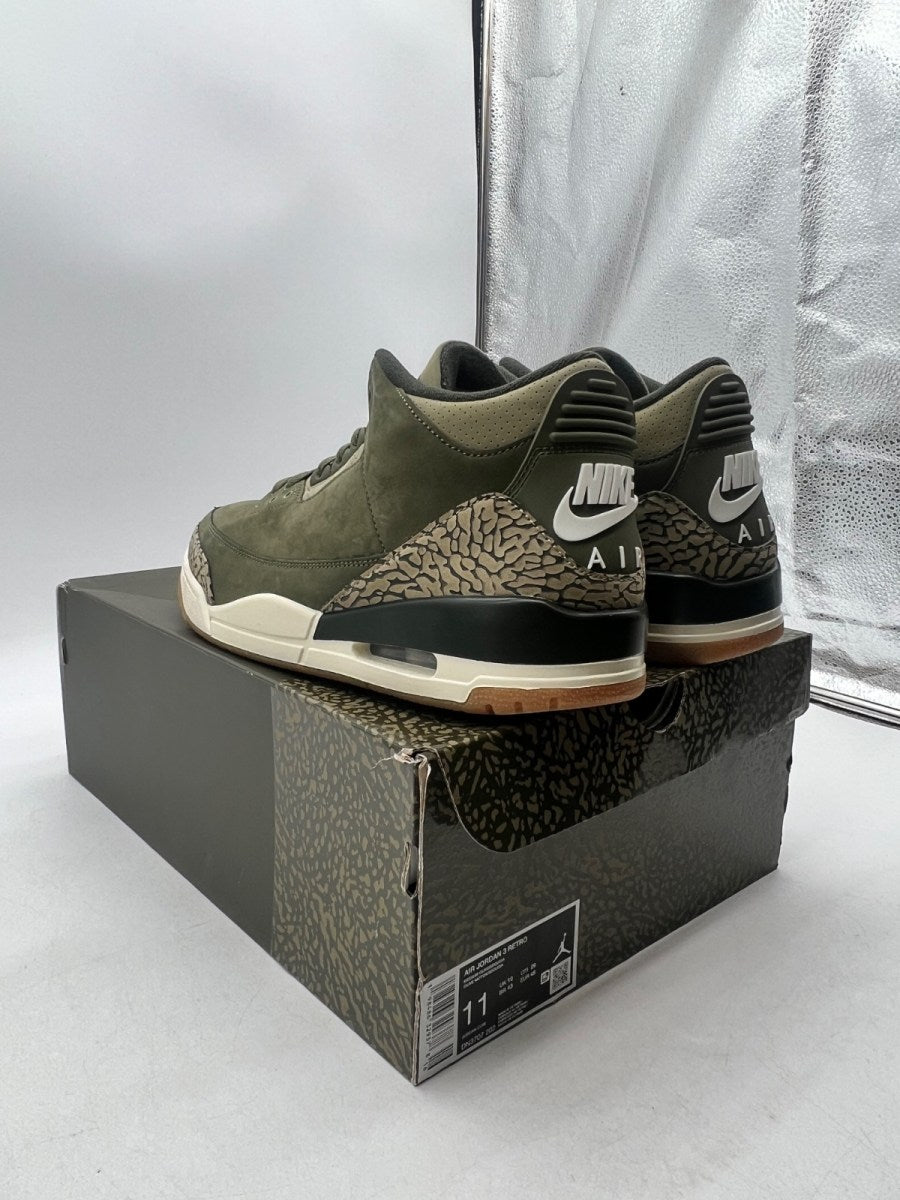 Jordan 3 Retro Family Affair 11 (Lightly Worn Pre-Owned)JordanMedium Olive/Sequoia/Neutral Olive/Sail/Total Crimson - Image 6