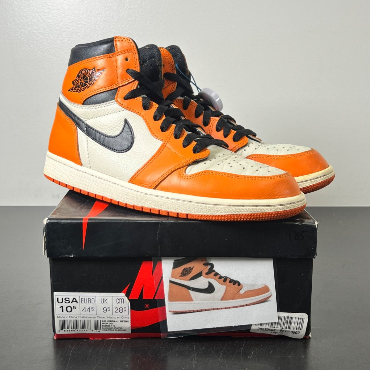 Jordan 1 Retro Reverse Shattered Backboard 10.5 (Moderately Worn Pre-Owned)JordanSail/Starfish-Black - Image 1