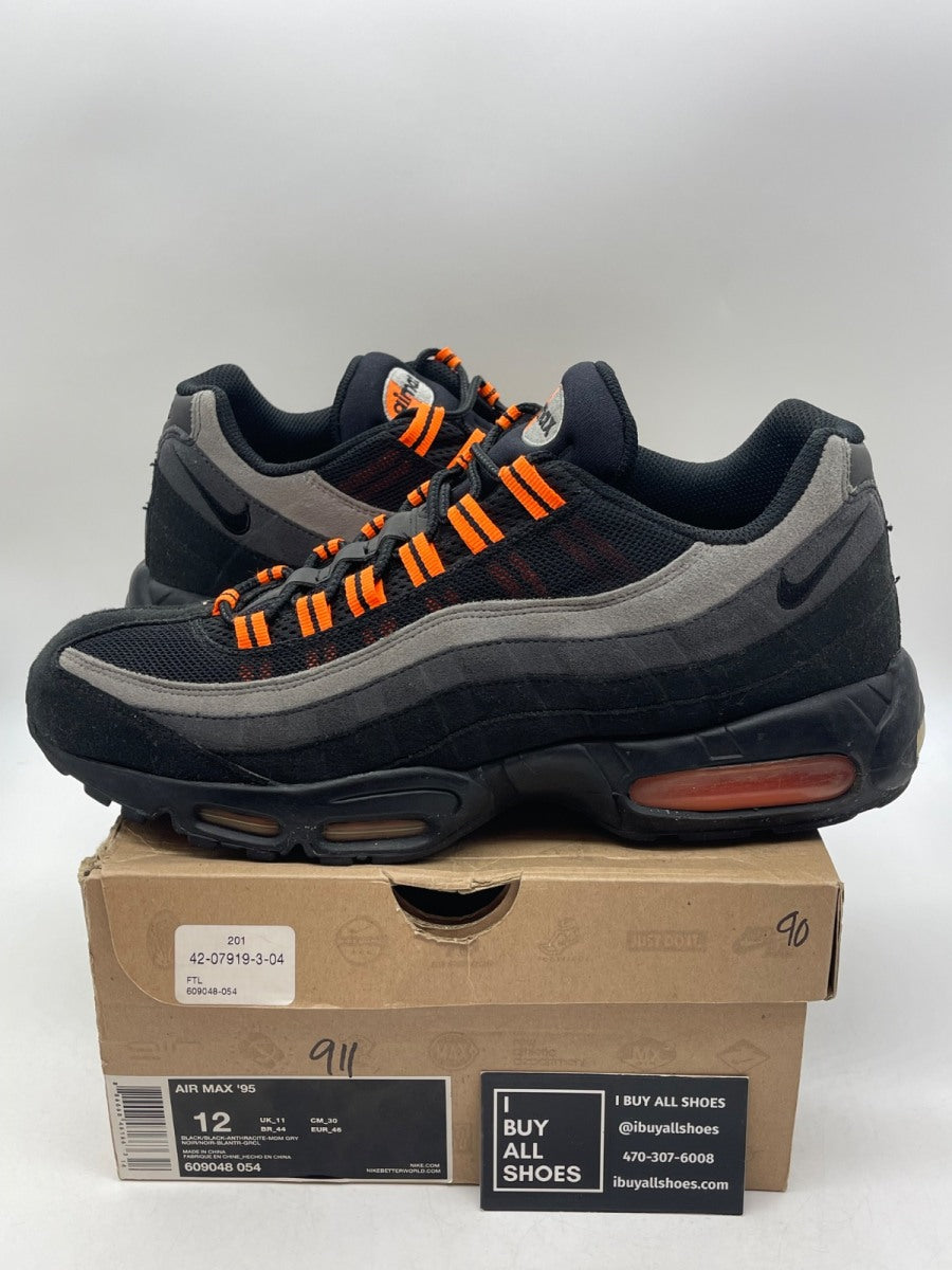 Nike Air Max 95 'Black' 12 (Moderately Worn Pre-Owned) - Image 1