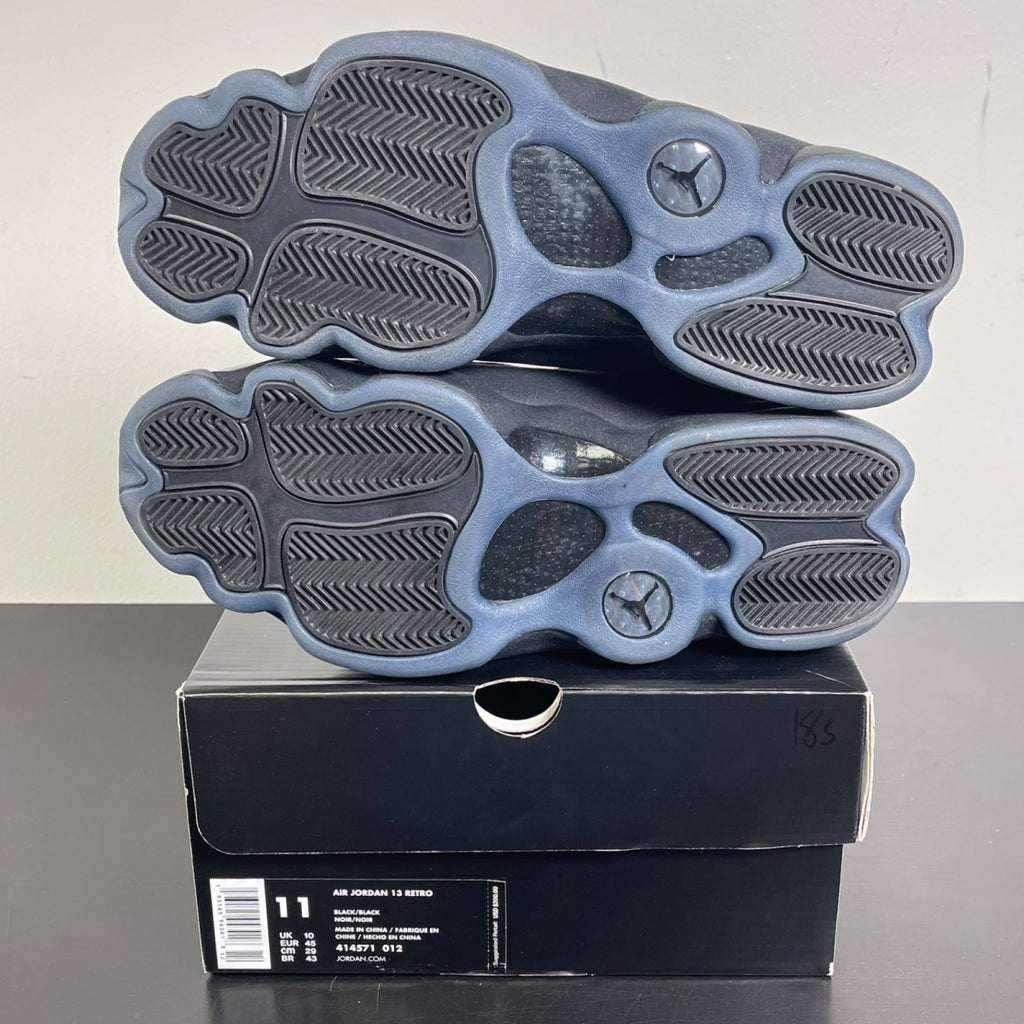 Jordan 13 Retro Cap and Gown 11 (Moderately Worn Pre-Owned)JordanBlack/Black - Image 5