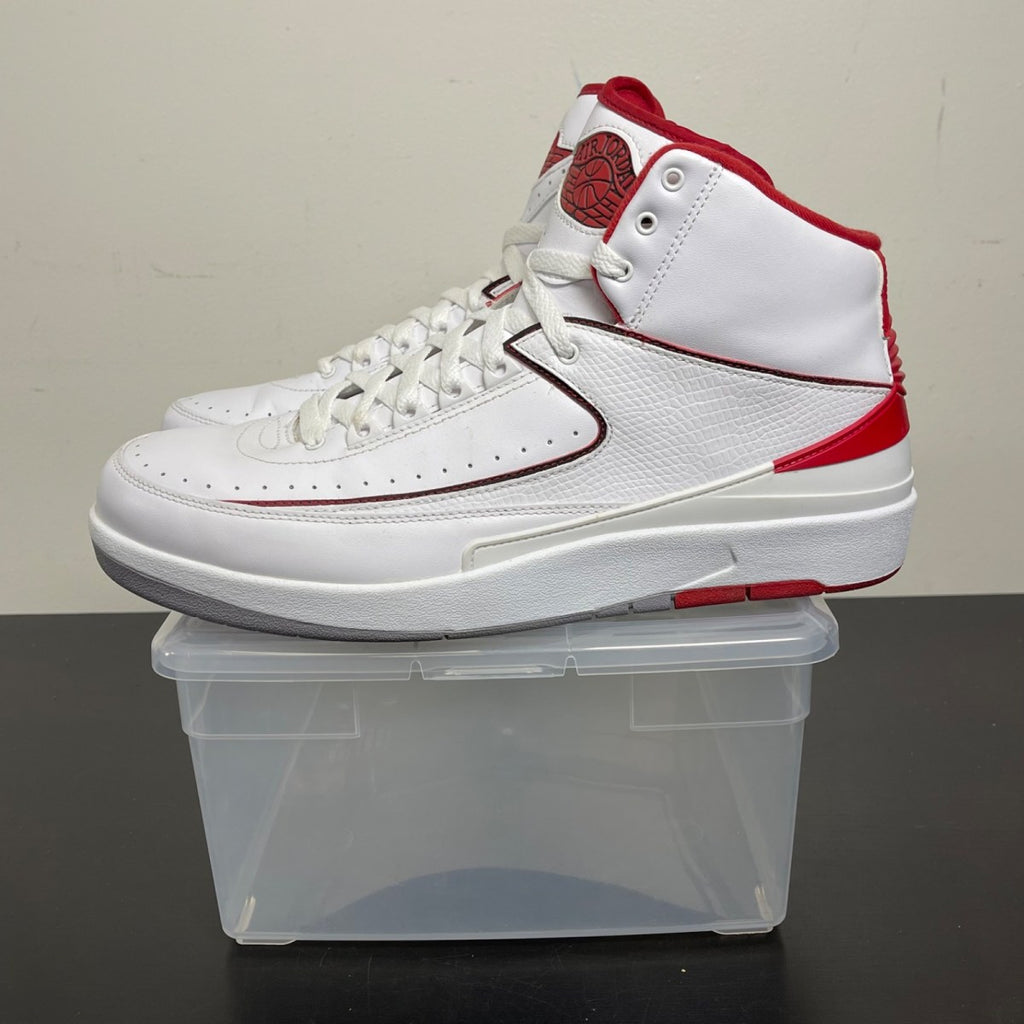 Jordan 2 Retro White Red (2014) 12 (Moderately Worn Pre-Owned)JordanWhite/Black-Varsity Red-Cement Grey - Image 3