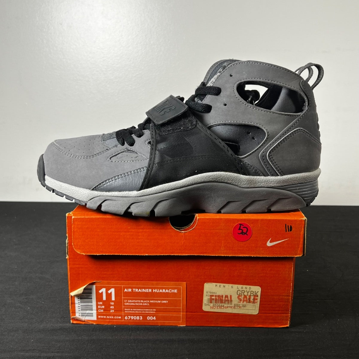 Nike Air Trainer Huarache (Size 11) - Image 3