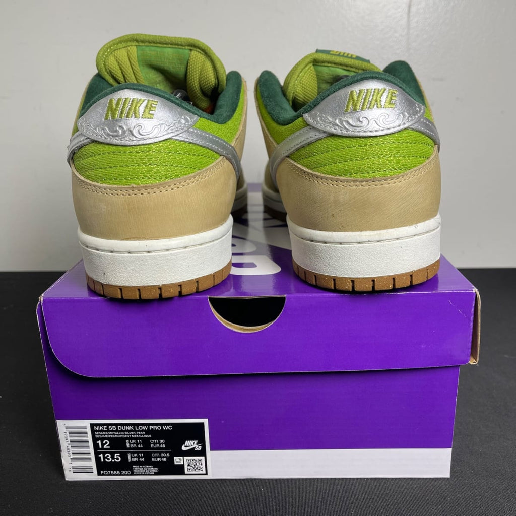 Nike SB Dunk Low Escargot (Size 12) - aux