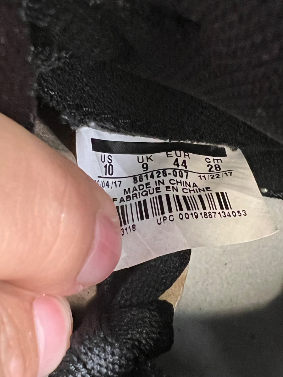 Jordan 1 Retro High NRG Patent Gold Toe 10 (Moderately Worn Pre-Owned) - Image 7