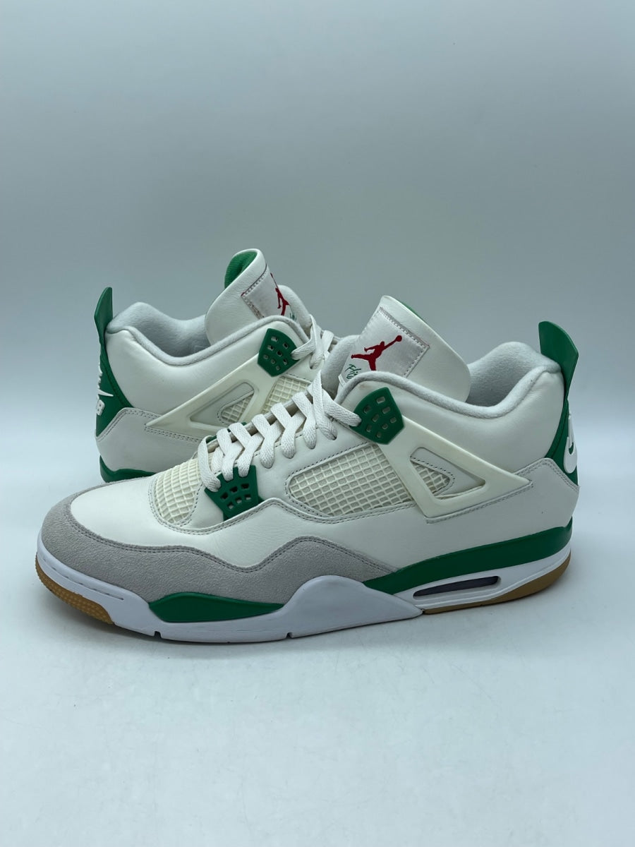 Jordan 4 Retro SB Pine Green 15 (Moderately Worn Pre-Owned)JordanSail/Pine Green/Neutral Grey/White - Image 1