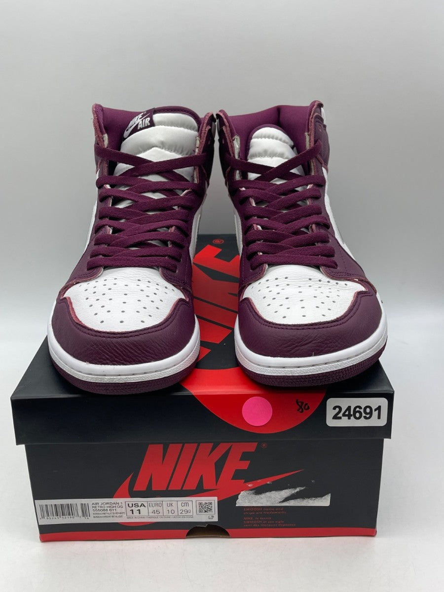 Jordan 1 Retro High OG Bordeaux 11 (Moderately Worn Pre-Owned)JordanBordeaux/White-Metallic Silver - Image 2