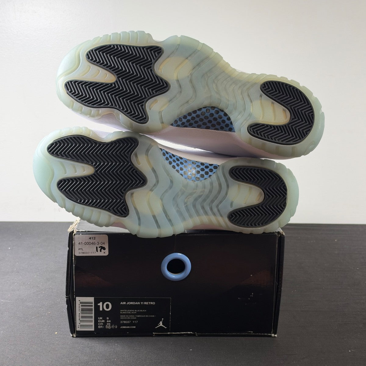Jordan 11 Retro Legend Blue (2014) (Size 10) - Image 6