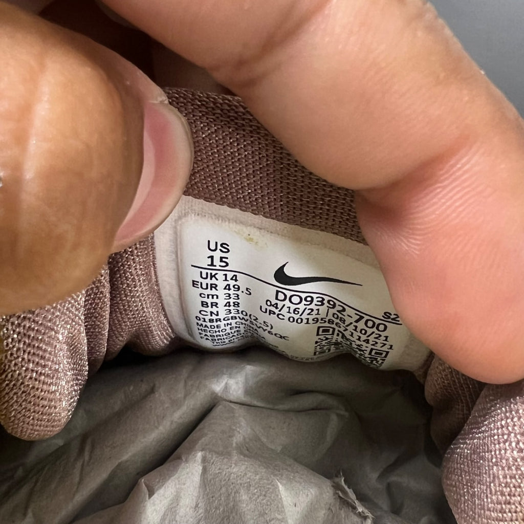 Nike Air Max 1 Travis Scott Cactus Jack Saturn Gold 15 (New Pre-Owned)NikeSaturn Gold/Tea Tree Mist/Tent - Image 4