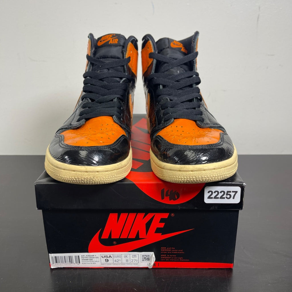 Jordan 1 Retro High Shattered Backboard 3.0 9 (Moderately Worn Pre-Owned)JordanBlack/Pale Vanilla-Starfish - Image 2