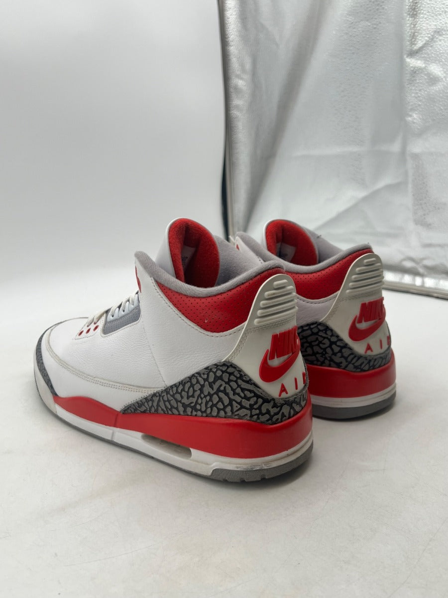 Jordan 3 Retro Fire Red (2022) 11 (Moderately Worn Pre-Owned) - Image 4