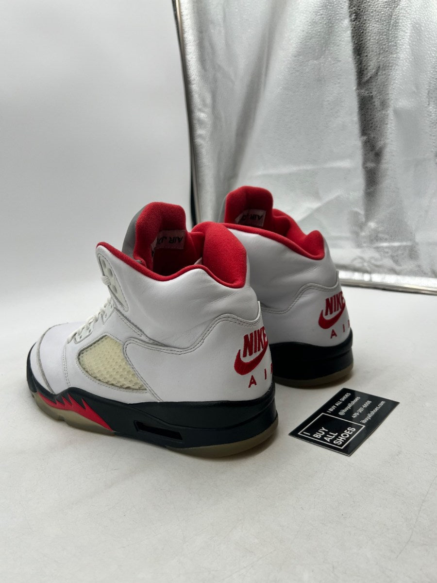 Jordan 5 Retro Fire Red Silver Tongue (2020) 9.5 (Moderately Worn Pre-Owned) - Image 4