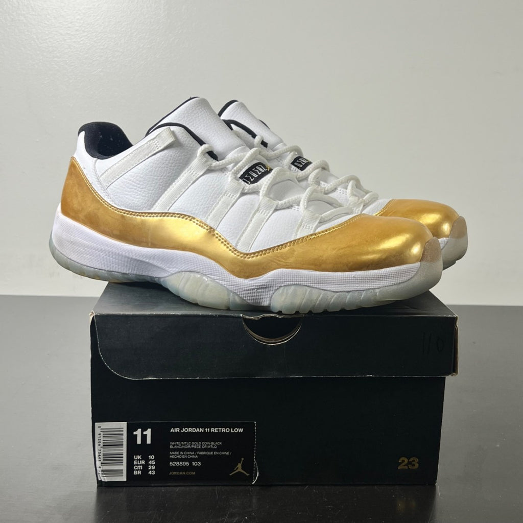 Jordan 11 Retro Low Closing Ceremony 11 (Lightly Worn Pre-Owned)JordanWhite/Metallic Gold Coin-Black - Image 1