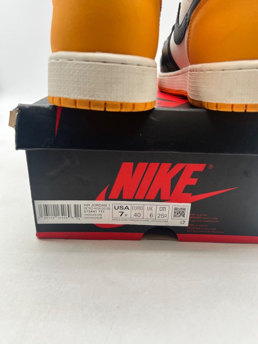 Jordan 1 Retro High OG Taxi (GS) 7Y (Lightly Worn Pre-Owned) - Image 4